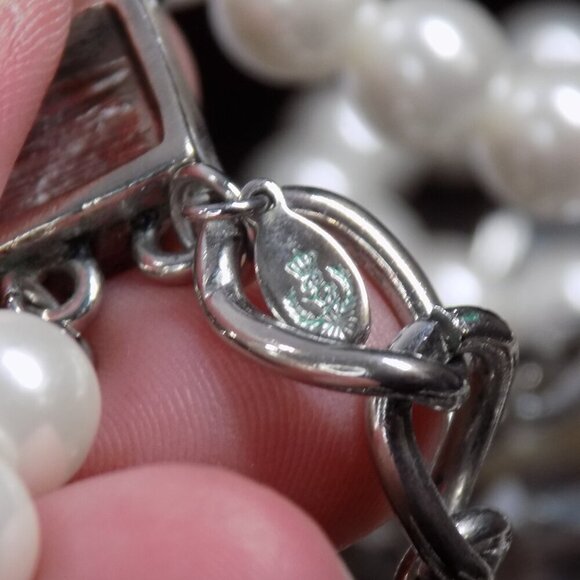 Vintage Premier Designs Faux Pearl Multi Layer Necklace Silver Tone Magnetic - Picture 8 of 10